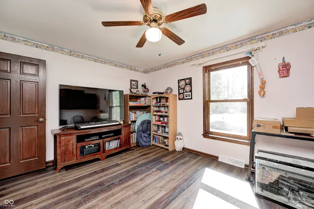 $365,000 | 1325 Sherwood Drive, Greenfield, IN 46140