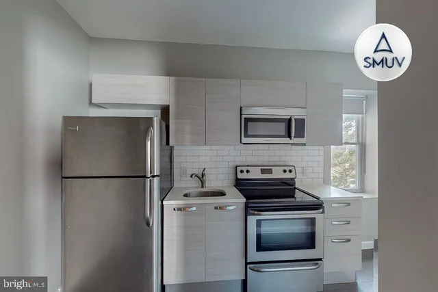 $1,150 | 231 East North Avenue, Unit 222, Baltimore, MD 21202