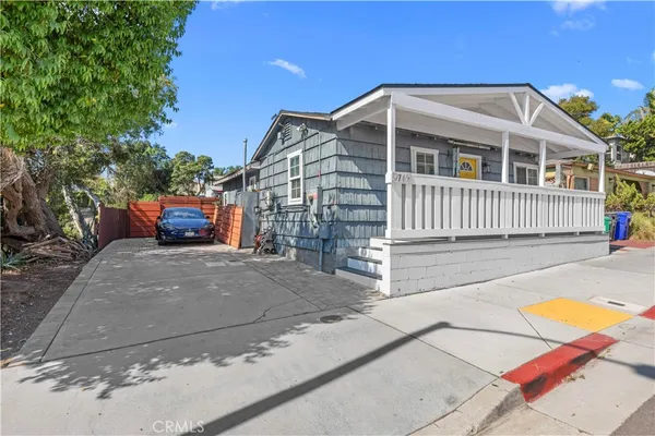 $1,190,000 | 2748 30th Street, San Diego, CA 92104