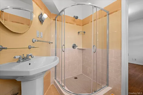 $310,000 | 1440 Boston Post Road, Unit 2I, Larchmont, NY 10538