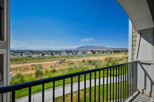 211 West Ridge Road Saratoga Springs, UT 84045 - Photo 5 of 22