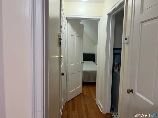 $1,950 | 28 7th Street, Stamford, CT 06905