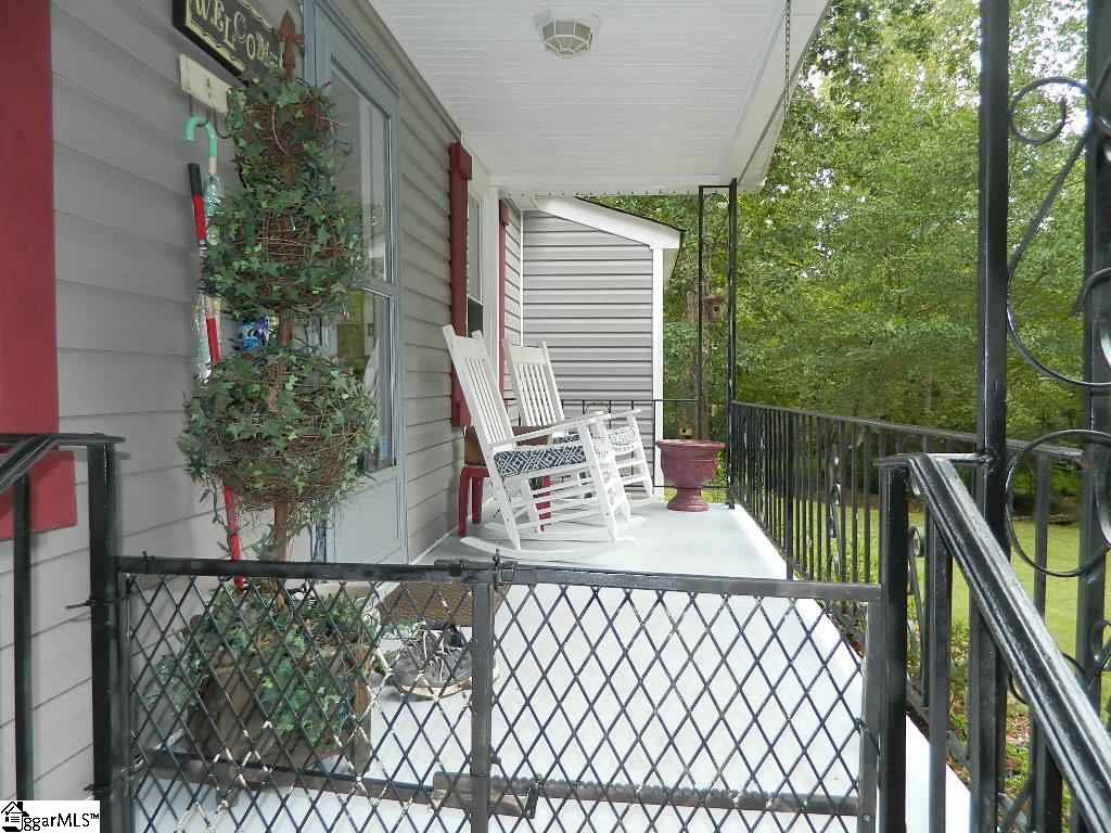 1002 Cox Avenue Anderson, SC 29621 - Photo 6 of 30 Gallery Image 6