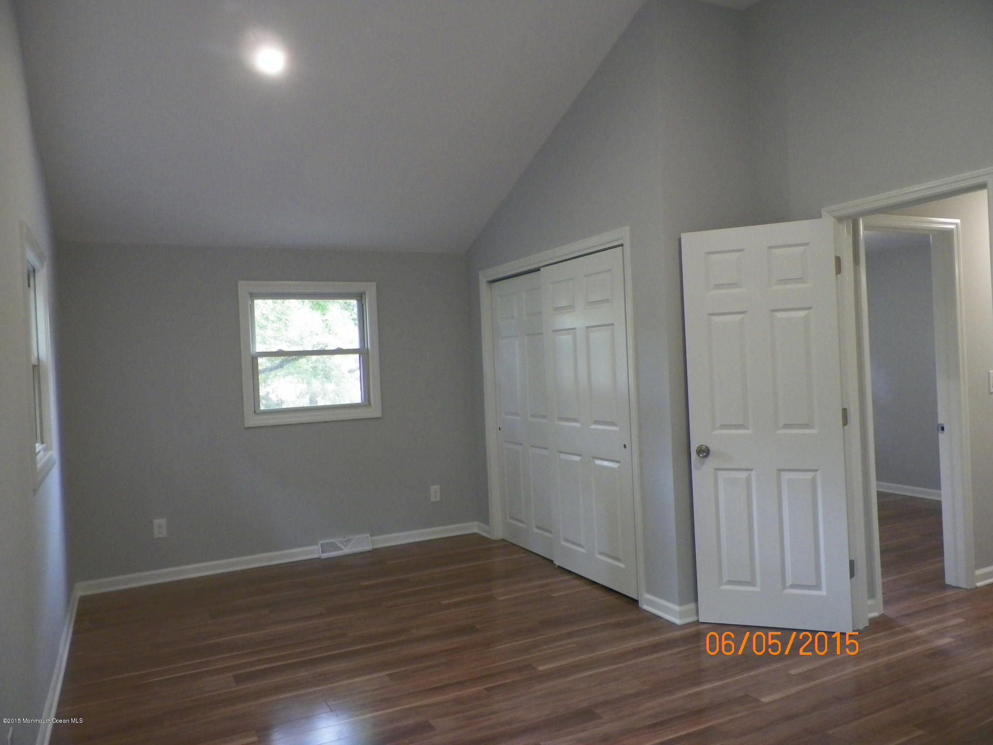 429 Gordons Corner Road Manalapan, NJ 07726 - Photo 19 of 26 2nd bedroom