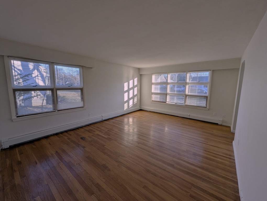 44 Barrington Road, Unit 1 Longmeadow, MA 01106 - Photo 1 of 10