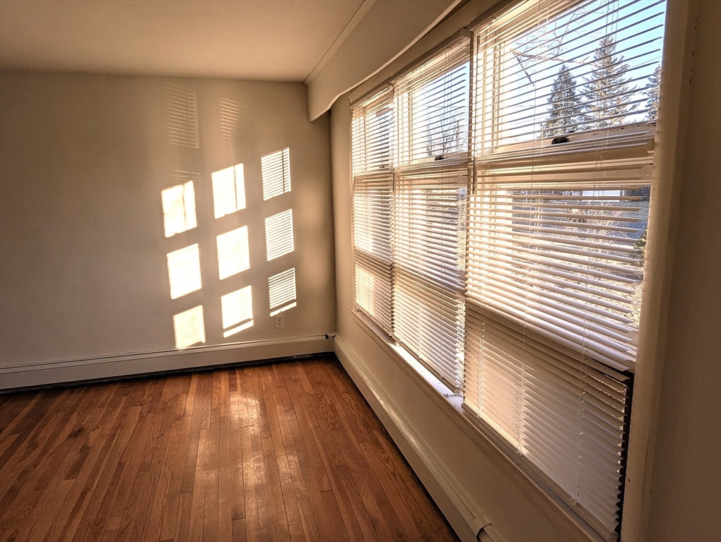 44 Barrington Road, Unit 1 Longmeadow, MA 01106 - Photo 3 of 10