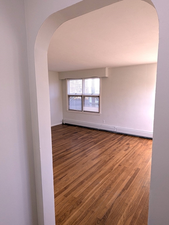 44 Barrington Road, Unit 1 Longmeadow, MA 01106 - Photo 4 of 10