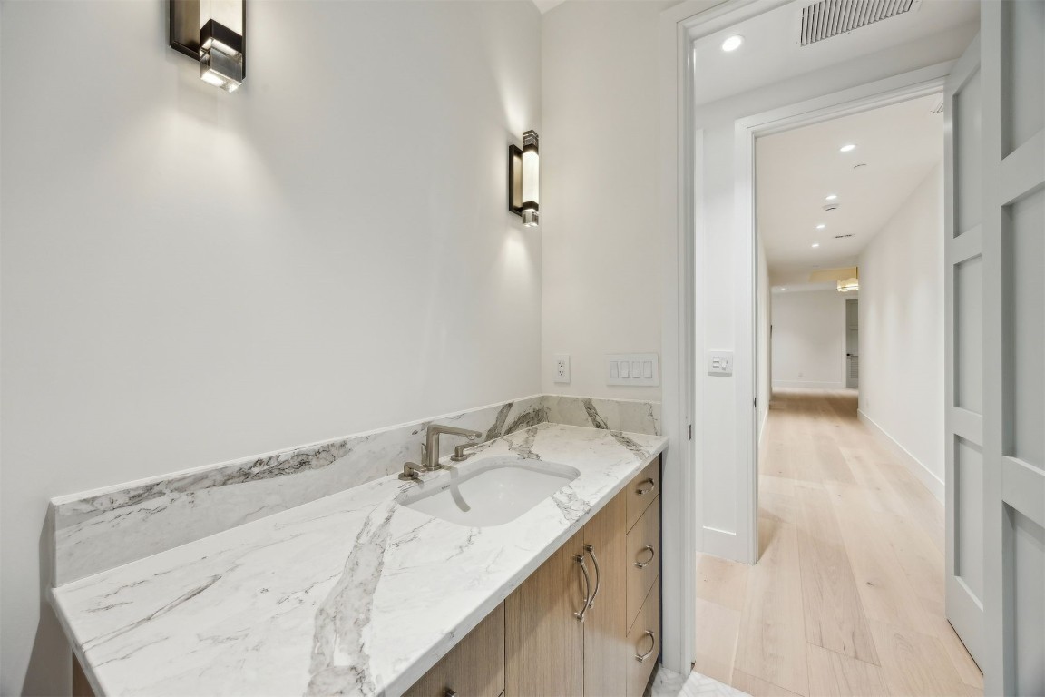 5063 1st Coast Highway, Unit 101D Fernandina Beach, FL 32034 - Photo 37 of 58 Bathroom 3 Entry