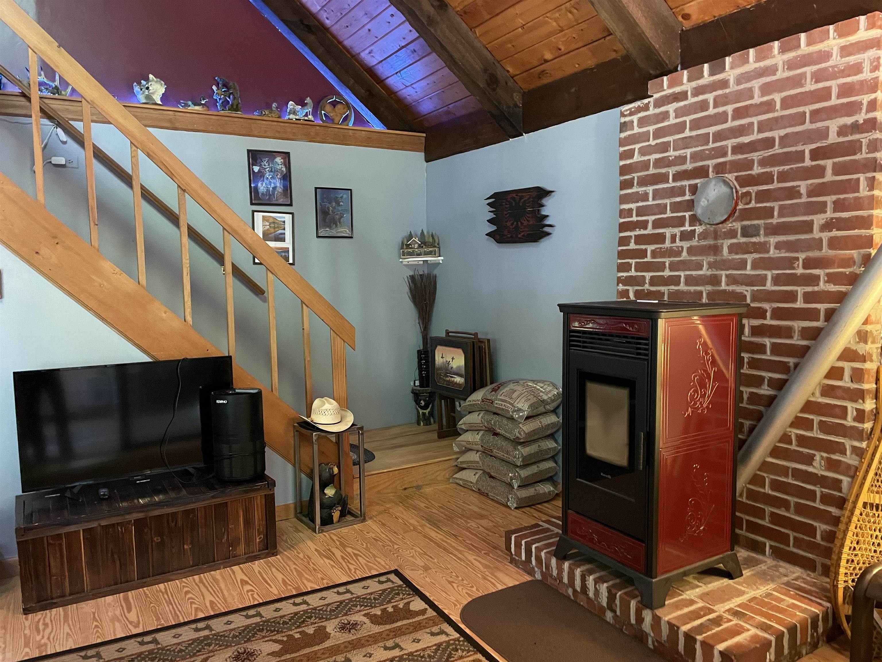 135 Pine River Path Effingham, NH 03882 - Photo 15 of 35