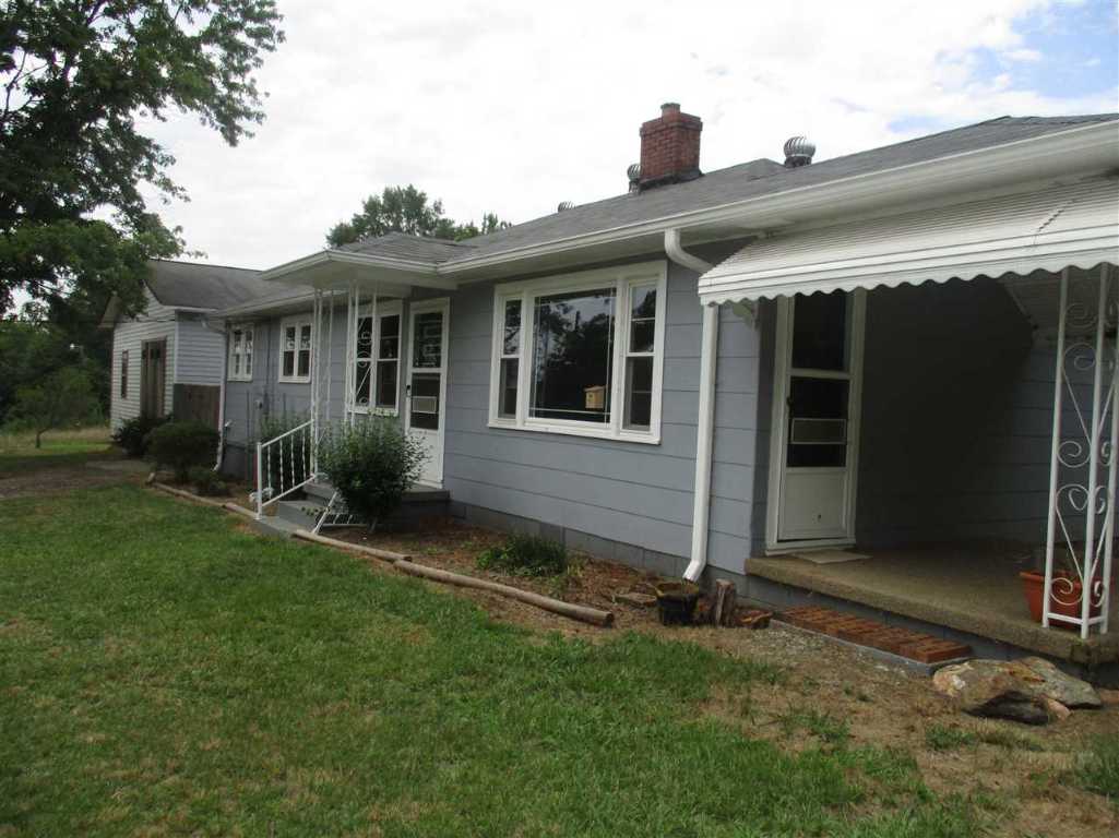 221 Stephens Road Pickens, SC 29671 - Photo 1 of 21