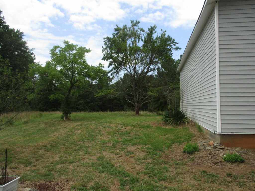 221 Stephens Road Pickens, SC 29671 - Photo 4 of 21