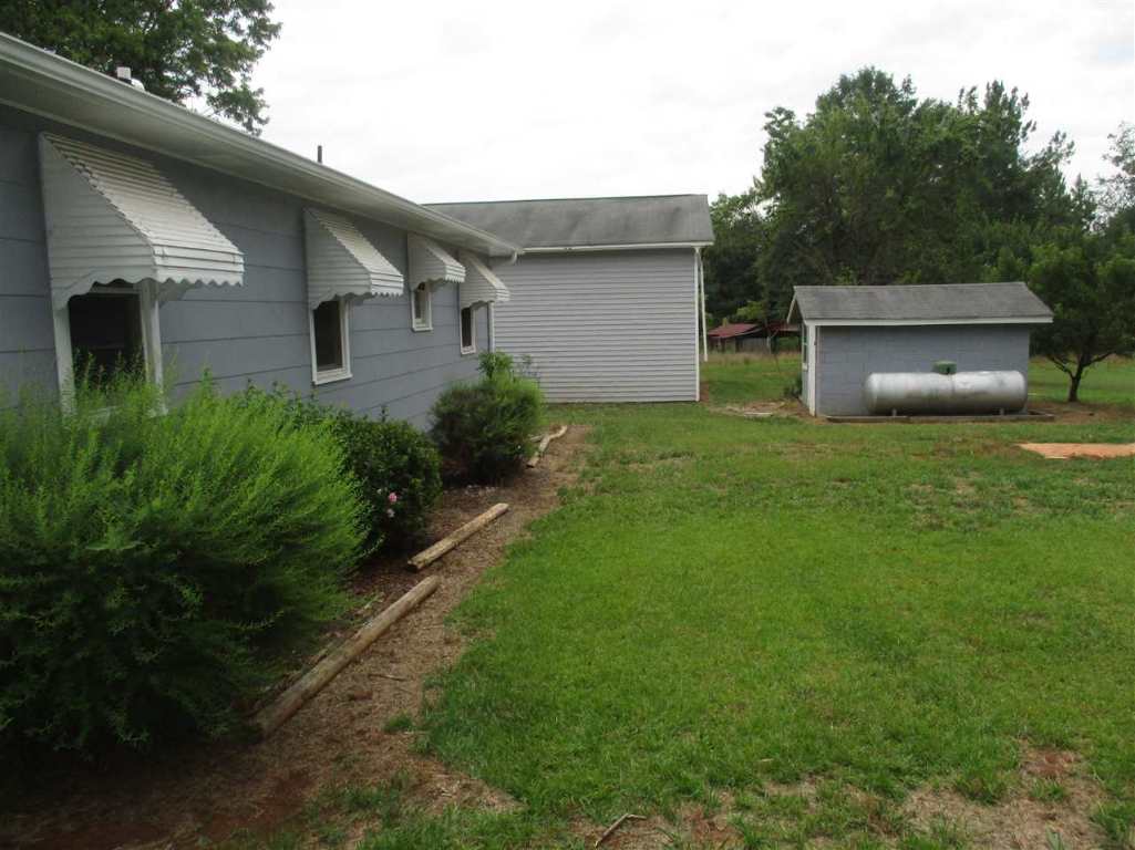 221 Stephens Road Pickens, SC 29671 - Photo 8 of 21