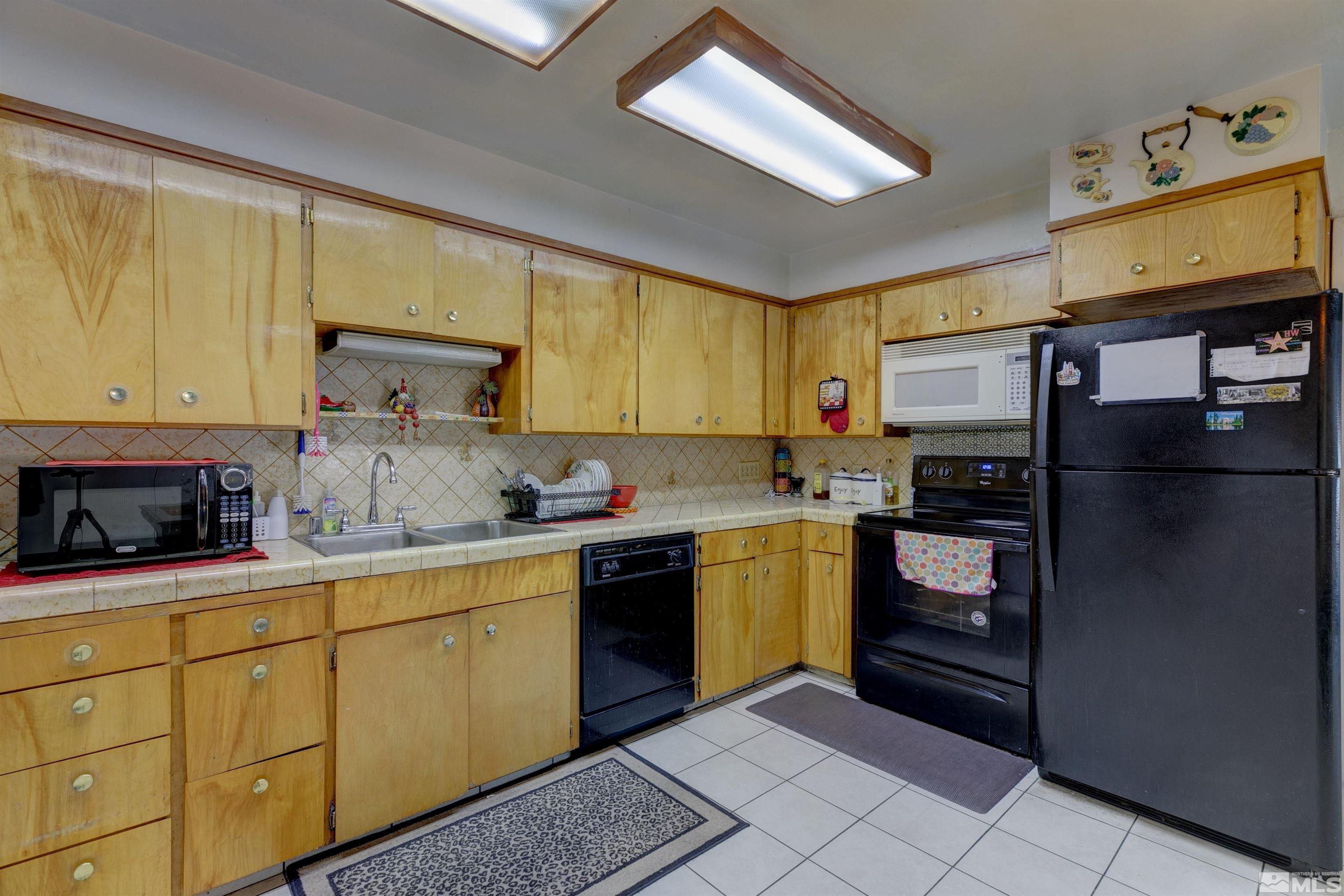 440 Ballentyne Way Reno, NV 89502 - Photo 8 of 18 Photo 8