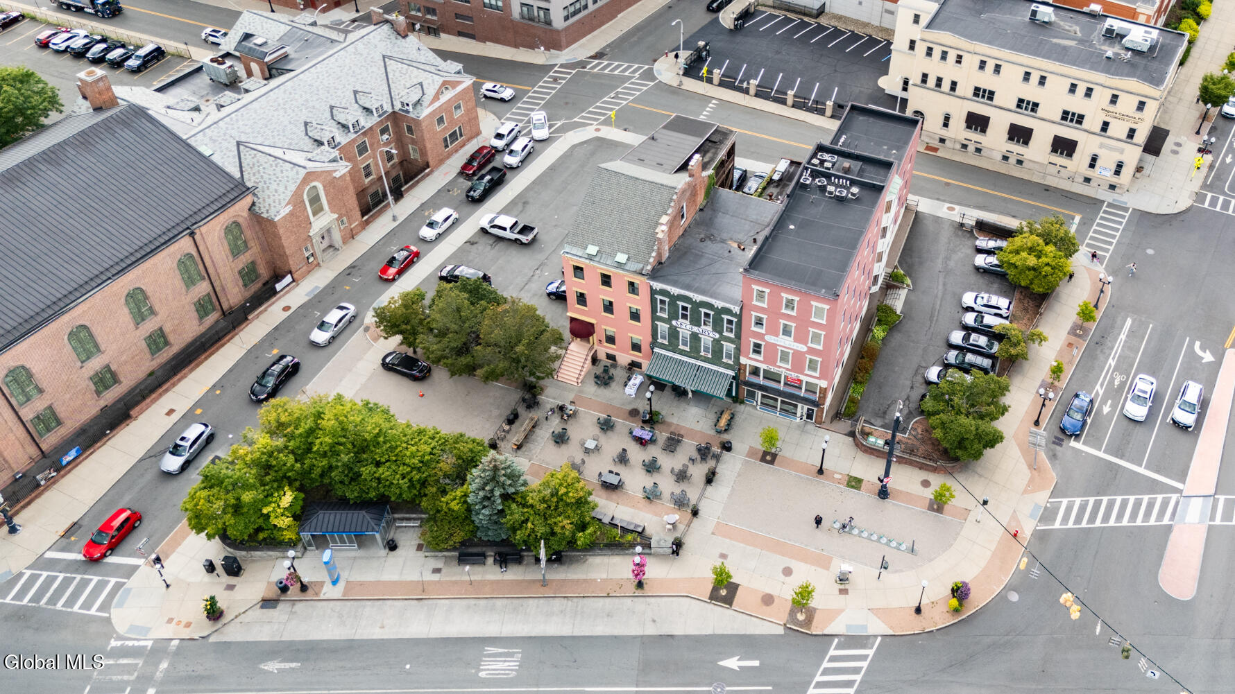 4 Clinton Square Albany, NY 12207 - Photo 21 of 25 DJI_20250826162314_0003_D_DJI