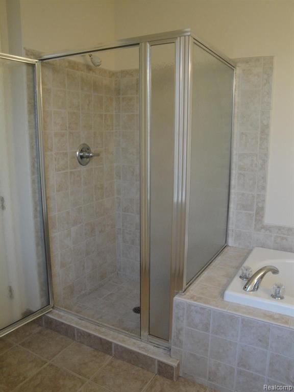 604 Constitution Street, Unit 48 Canton, MI 48188 - Photo 21 of 31