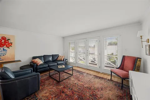 $275,000 | 5907 East University Boulevard, Unit 201, Dallas, TX 75206