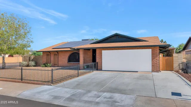 $425,000 | 9441 North 49th Drive, Glendale, AZ 85302