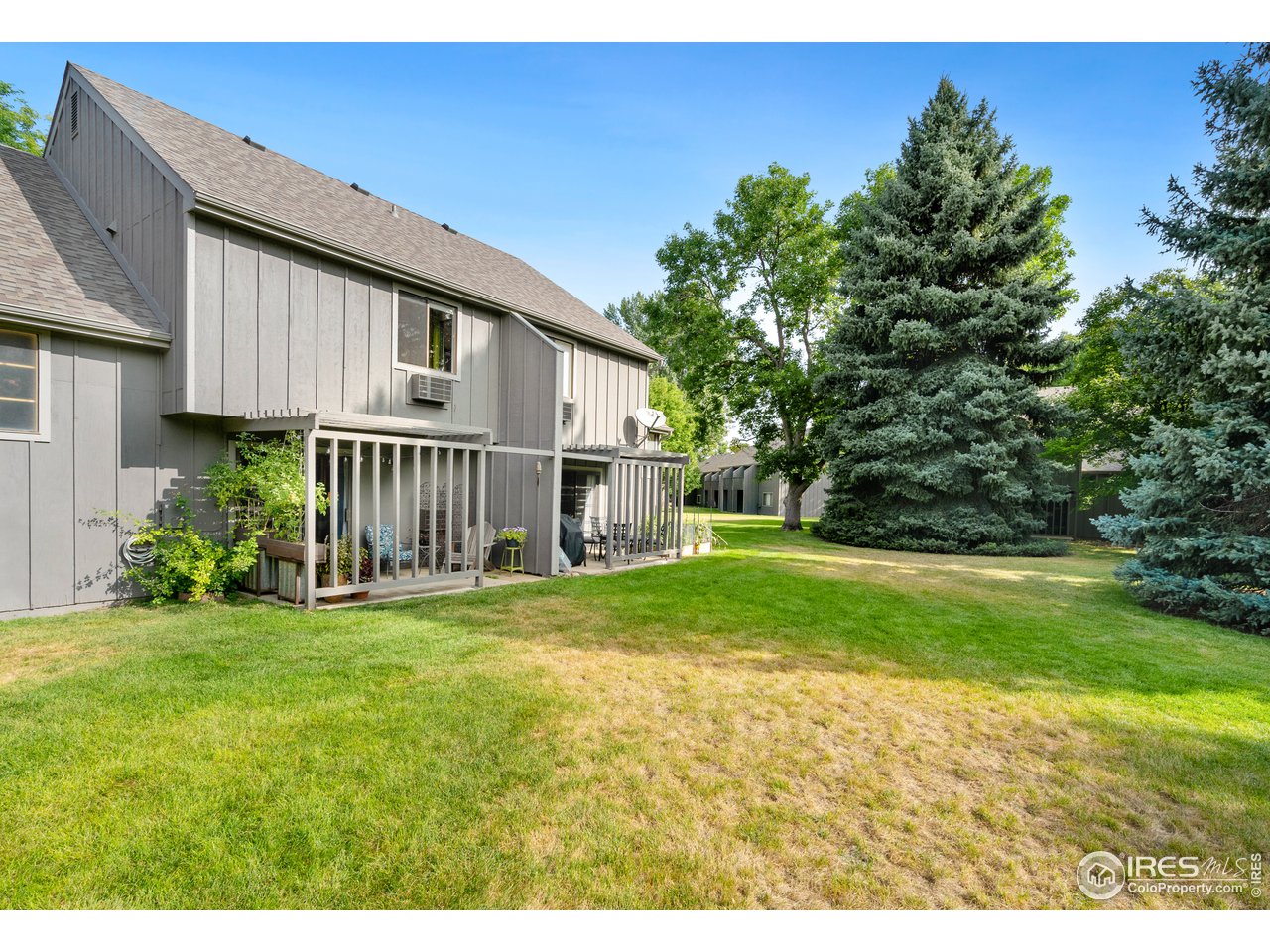 705 East Drake Road, Unit 39 Fort Collins, CO 80525 - Photo 21 of 23 a house view with a garden space
