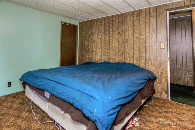 19201 Apache Road Bend, OR 97702 - Photo 17 of 20 Additional Photo