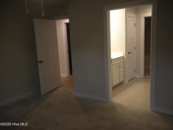 $2,300 | 867 Ashlar Circle, Leland, NC 28451