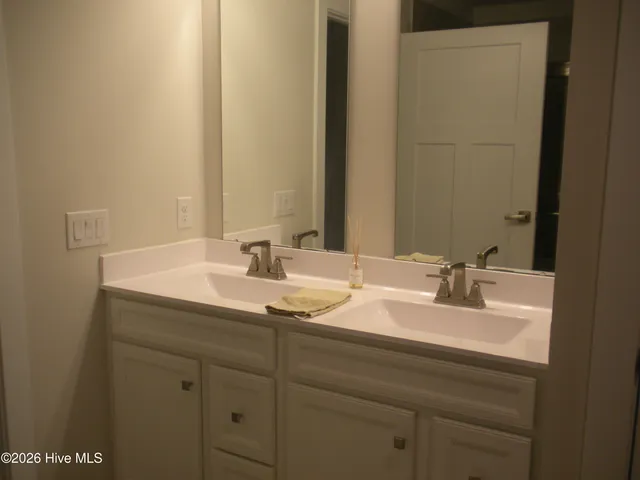 $2,300 | 867 Ashlar Circle, Leland, NC 28451