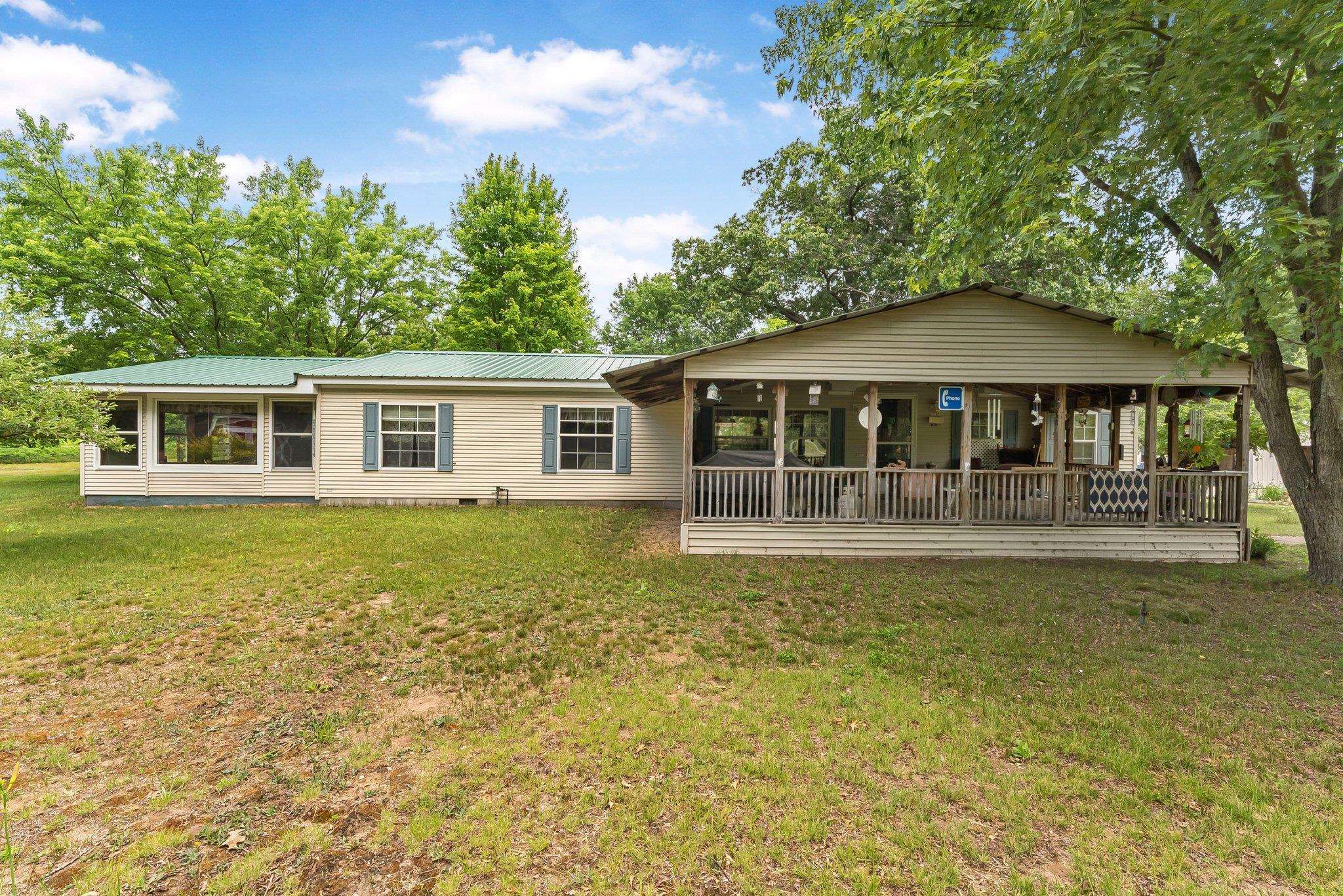10160 West Kelly Road Lake City, MI 49651 - Photo 1 of 51 Gallery Image 1