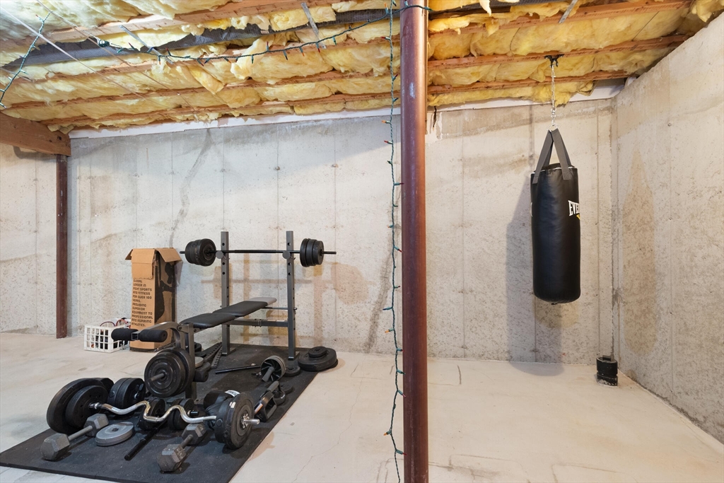 3 Knowlton Circle, Unit 3 Upton, MA 01568 - Photo 34 of 42 a bathroom with a tub