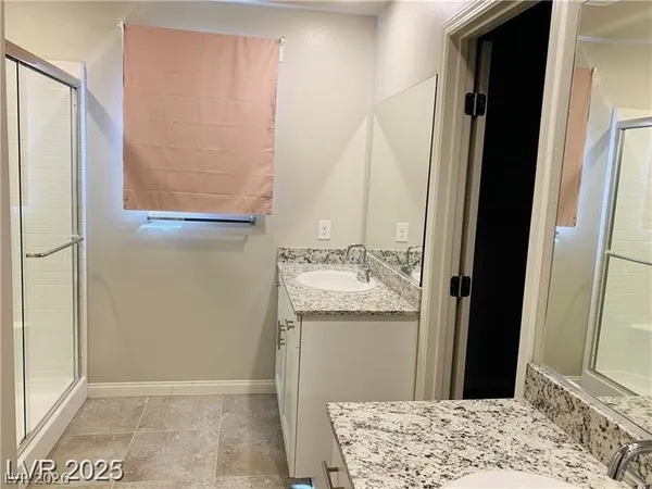 $2,500 | 7867 Pink Opal Avenue, Las Vegas, NV 89113