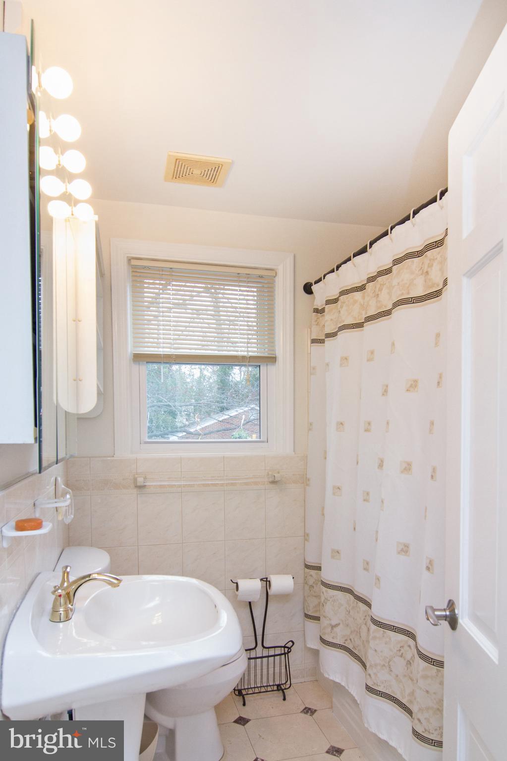 2607 Plyers Mill Road Silver Spring, MD 20902 - Photo 16 of 30 Full Bath on Main Level