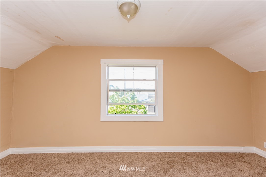 282 Southwest 11th Street Chehalis, WA 98532 - Photo 14 of 19 Gallery Image 14