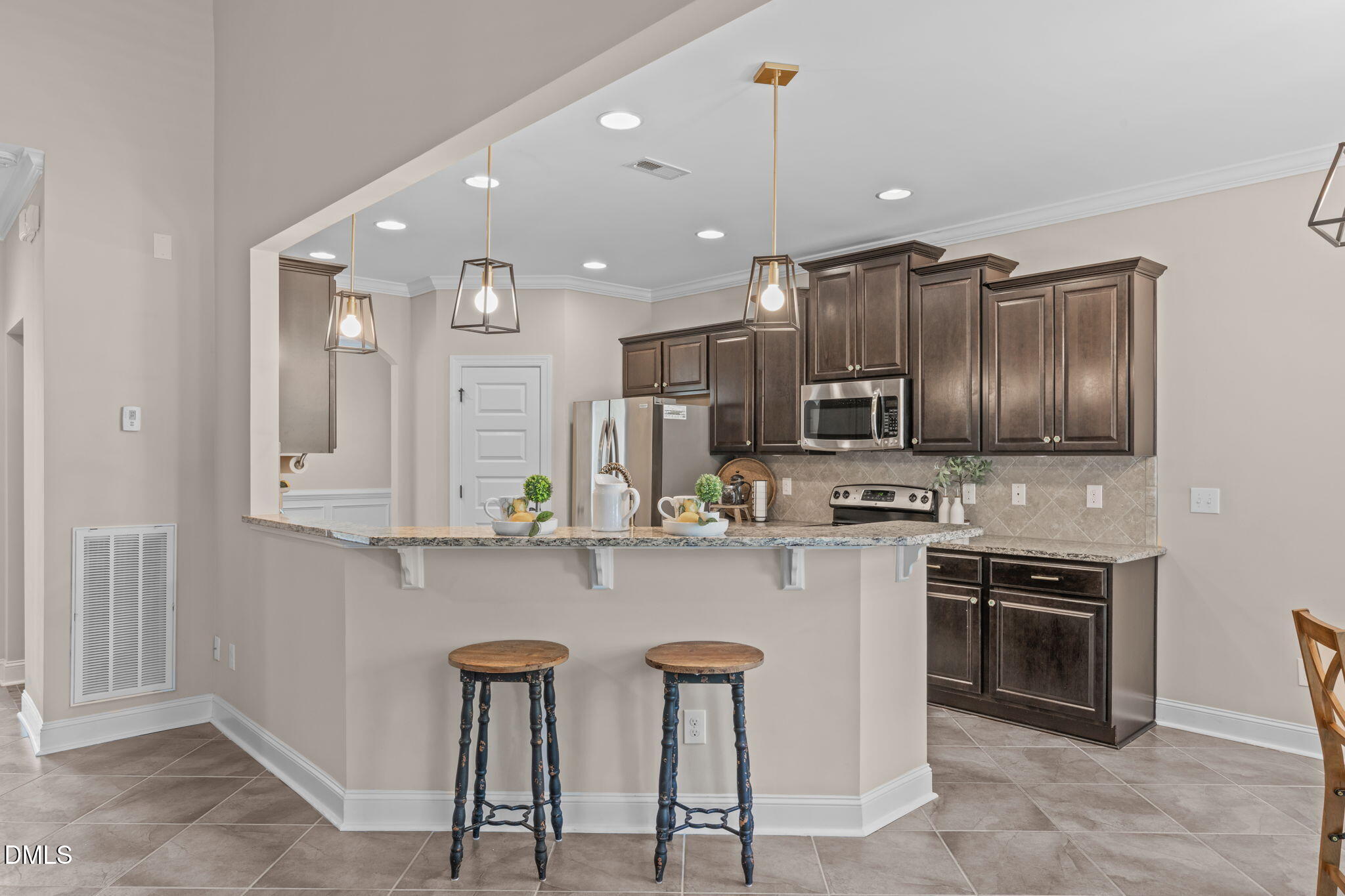 347 Country Mill Way Fuquay-Varina, NC 27526 - Photo 22 of 47 A-20_breakfast bar view