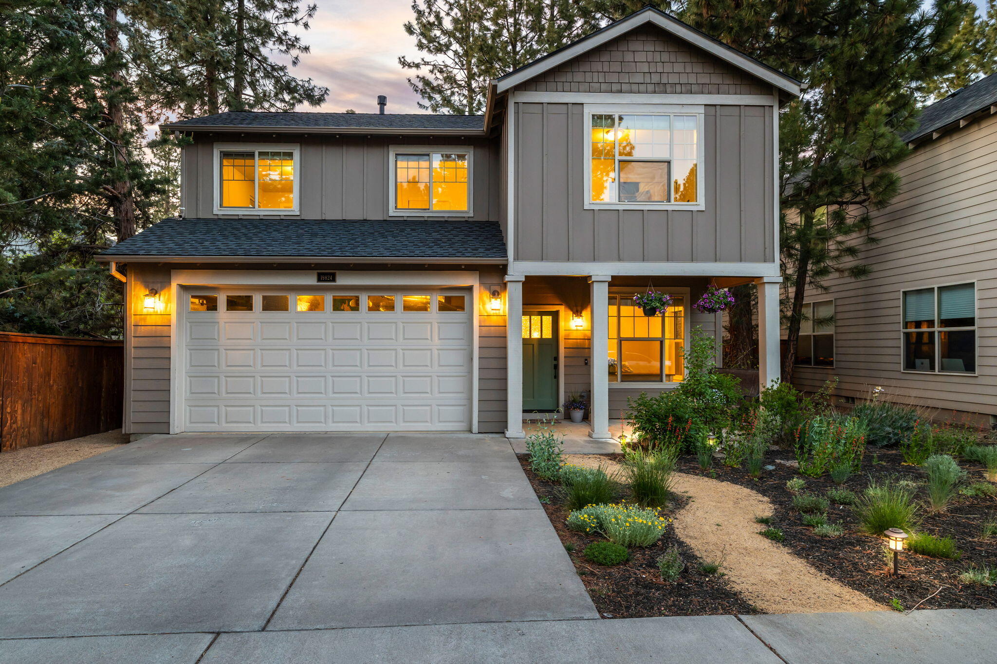 19824 Copernicus Avenue Bend, OR 97702 - Photo 1 of 39 2026_05_10_19824_copernicus_ave_twilight