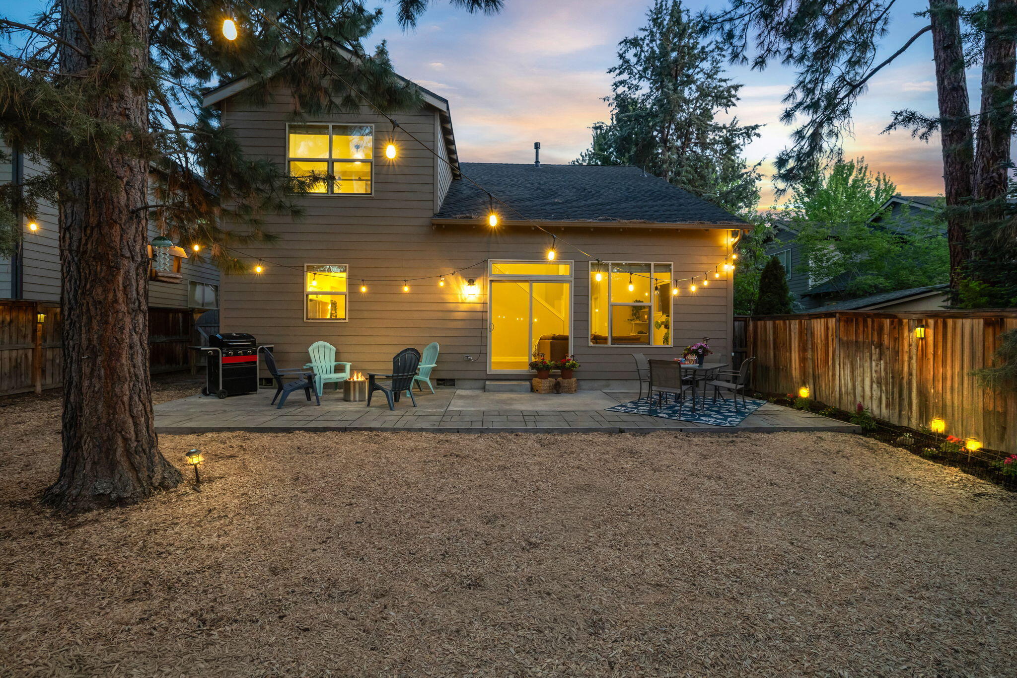 19824 Copernicus Avenue Bend, OR 97702 - Photo 24 of 39 2026_05_10_19824_copernicus_ave_twilight
