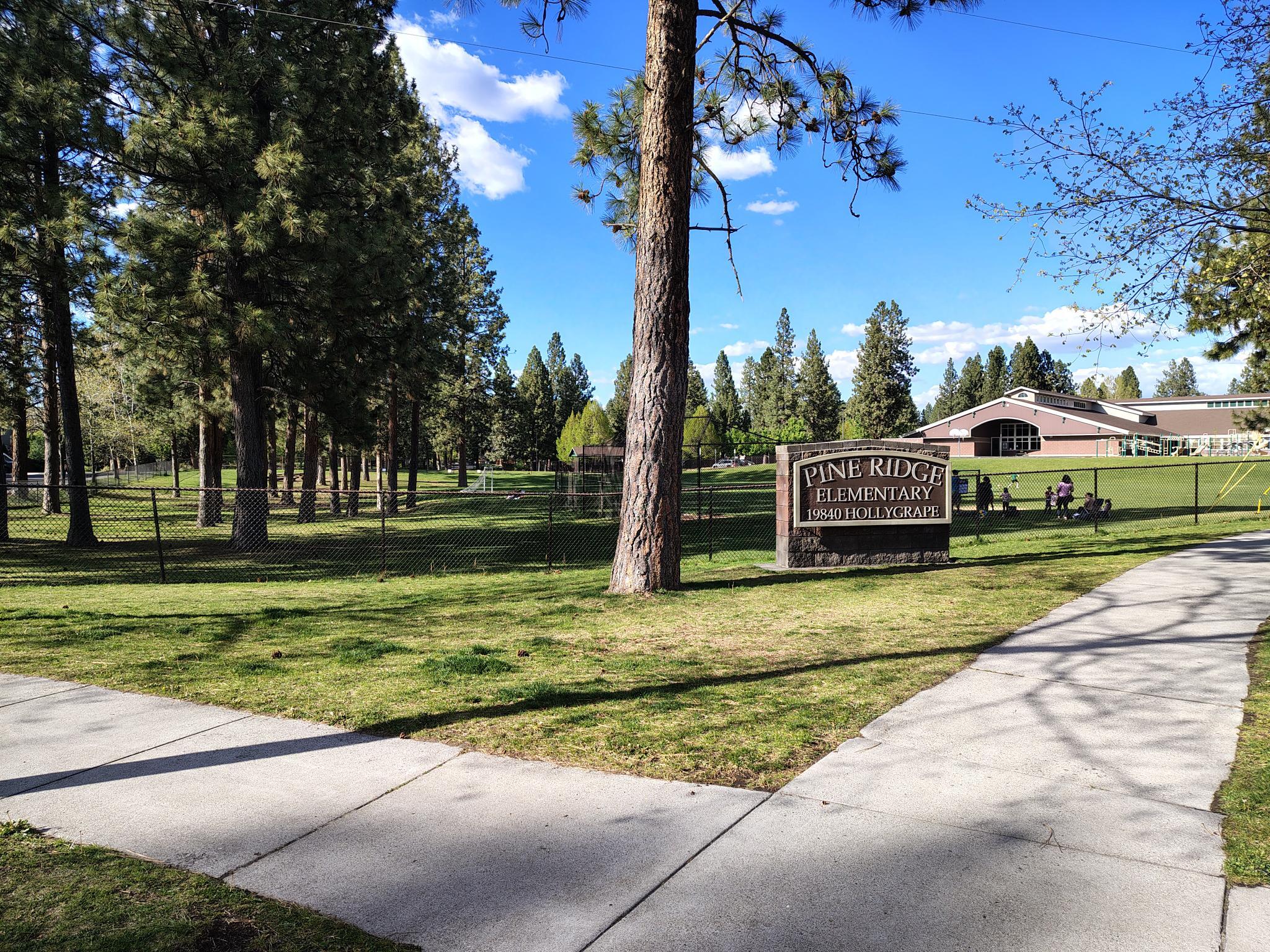 19824 Copernicus Avenue Bend, OR 97702 - Photo 35 of 39 Pine Ridge Elem.
