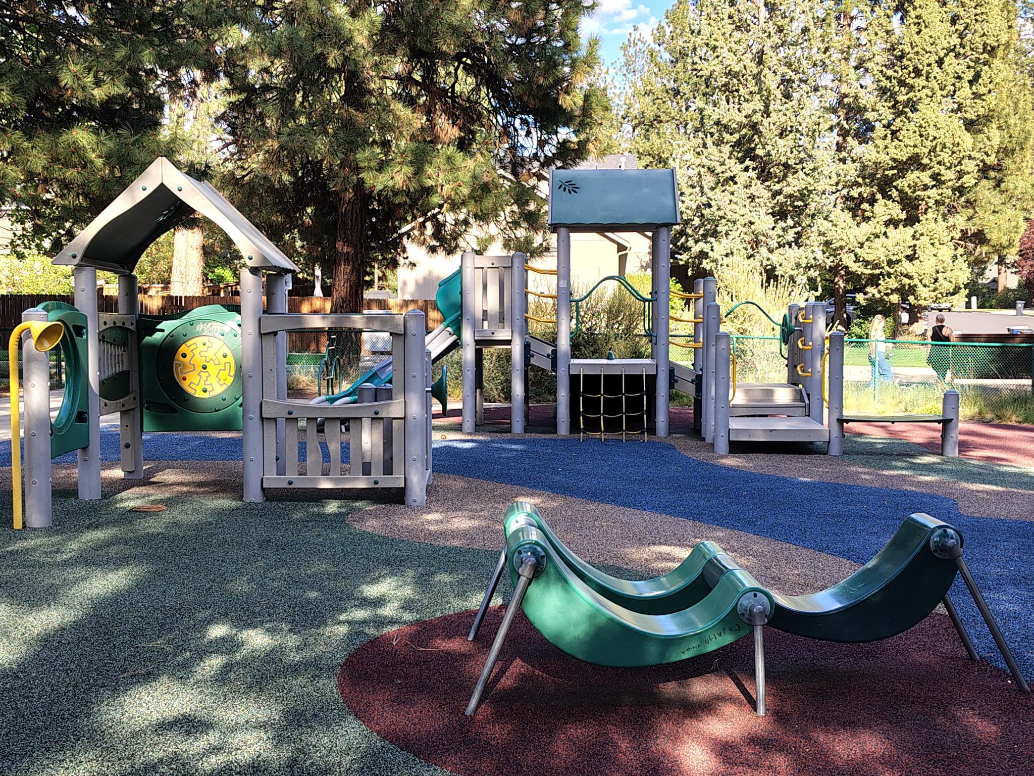 19824 Copernicus Avenue Bend, OR 97702 - Photo 38 of 39 Pine Ridge Playground