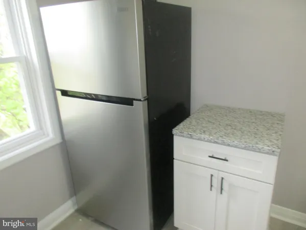 $1,100 | 2613 Fairview Avenue, Baltimore, MD 21215