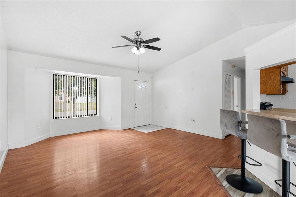 408 Australian Road Northwest Palm Bay, FL 32907 - Photo 3 of 23
