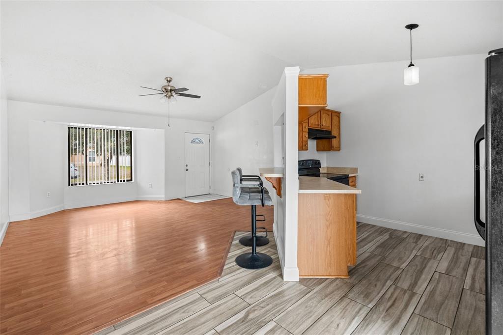 408 Australian Road Northwest Palm Bay, FL 32907 - Photo 6 of 23