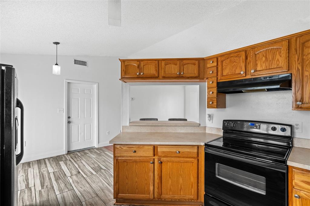408 Australian Road Northwest Palm Bay, FL 32907 - Photo 8 of 23