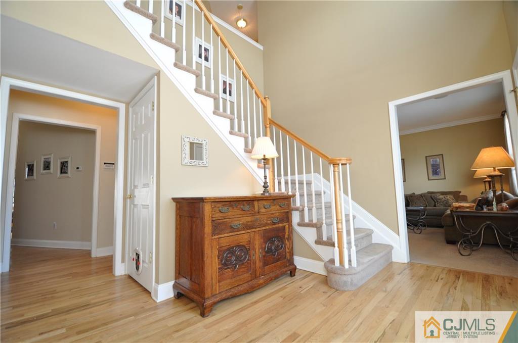 102 Autumn Road Old Bridge, NJ 07747 - Photo 5 of 24 Gallery Image 5