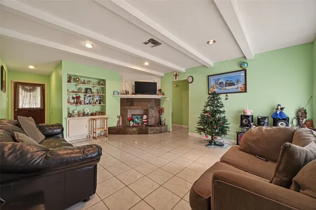 $190,000 | 11303 Riderwood Drive, Houston, TX 77099