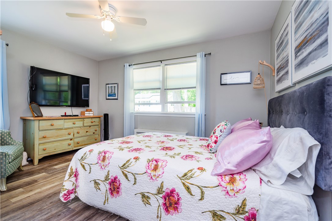 220 Alvin Street Warwick, RI 02886 - Photo 32 of 45