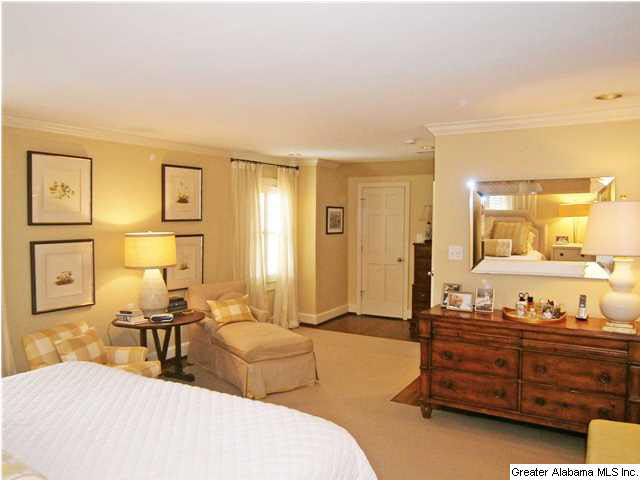 2516 Heathermoor Road Birmingham, AL 35223 - Photo 14 of 32