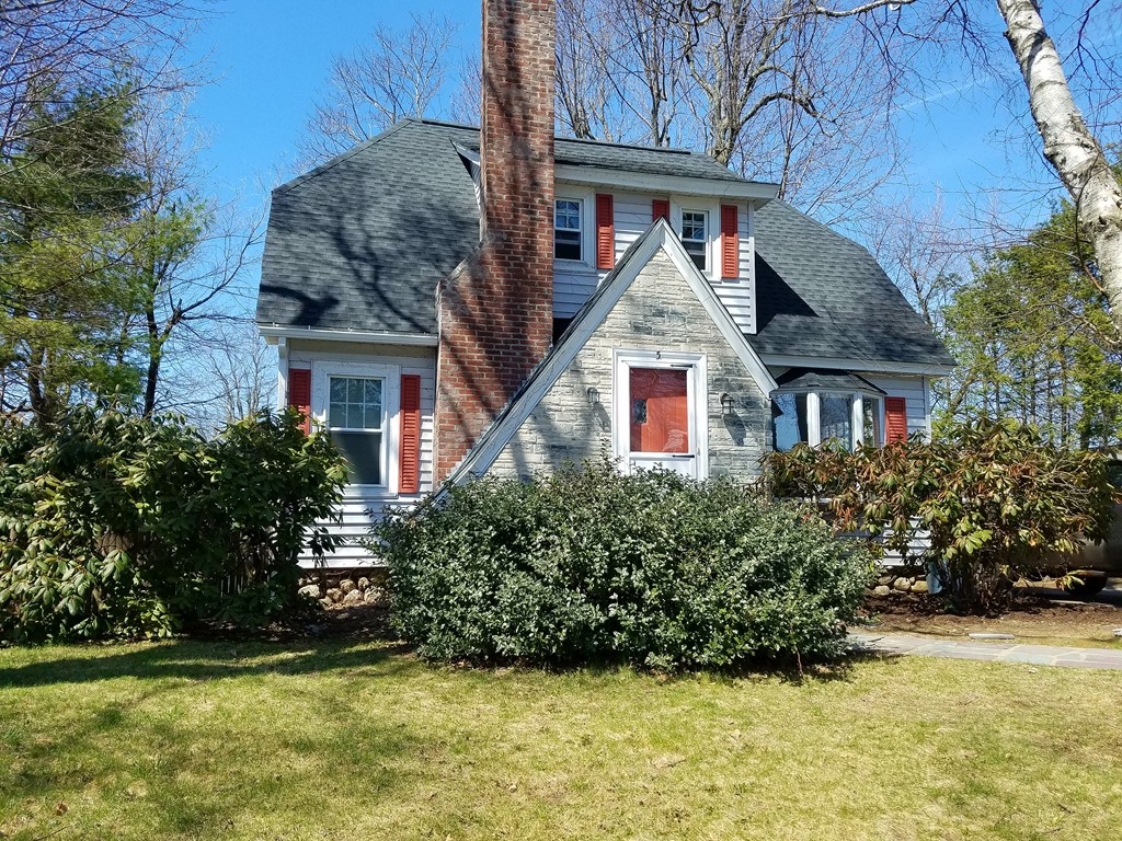 5 Lyndale Road Worcester, MA 01606 - Photo 1 of 22 a front view of a house with a yard