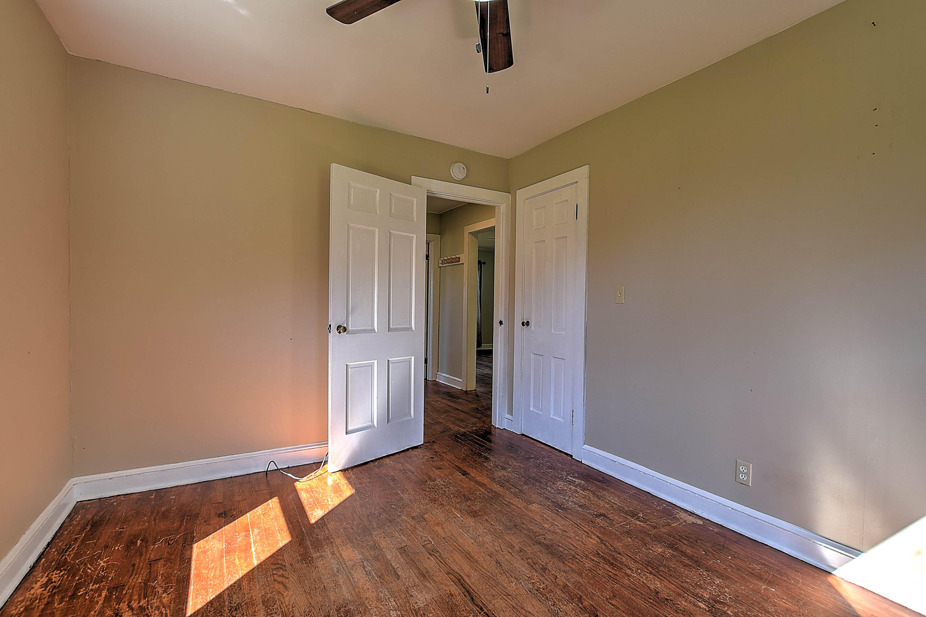 320 Greystone Road Greeneville, TN 37743 - Photo 20 of 28 320 Greystone-21