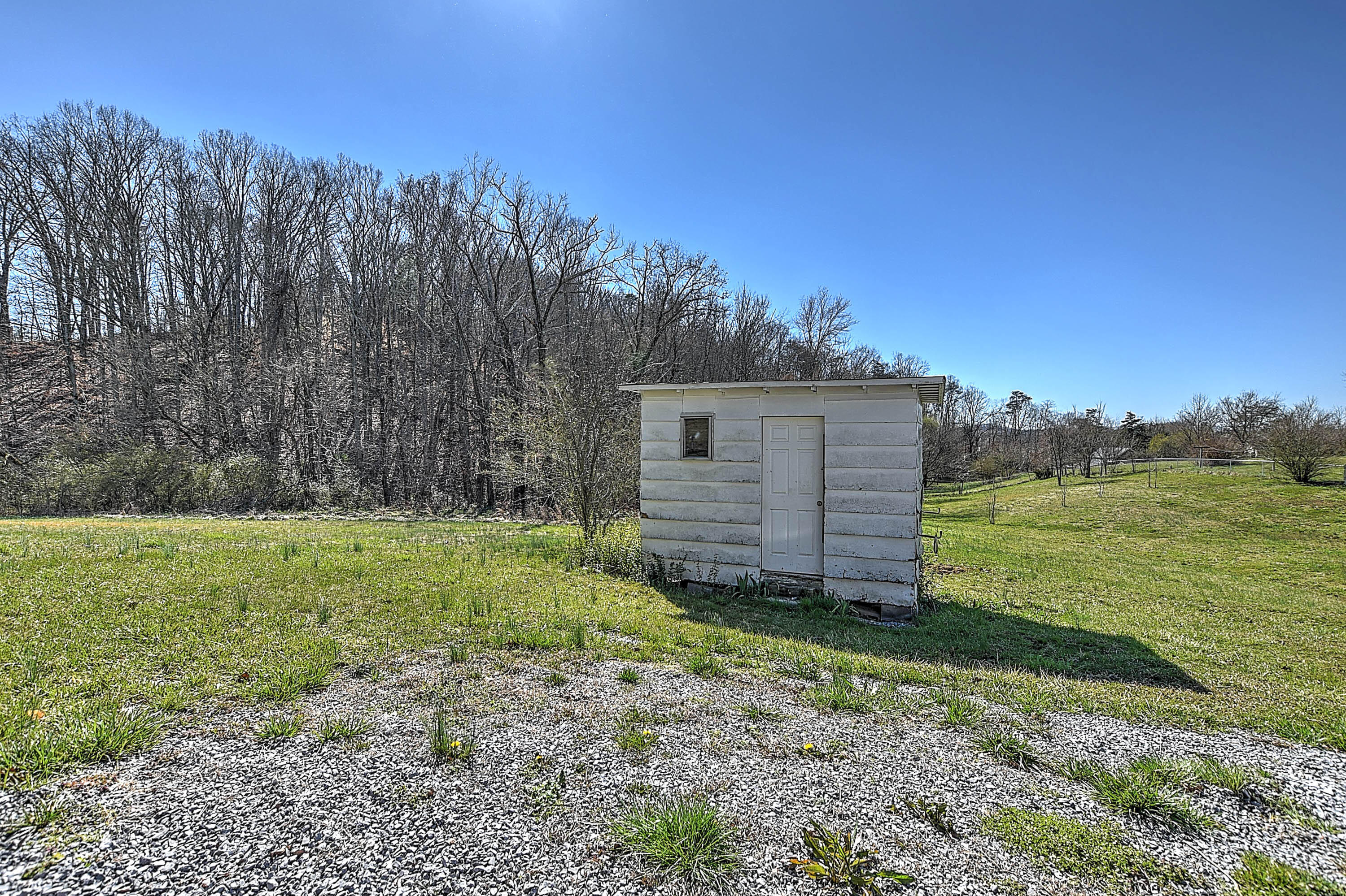 320 Greystone Road Greeneville, TN 37743 - Photo 23 of 28 320 Greystone-28