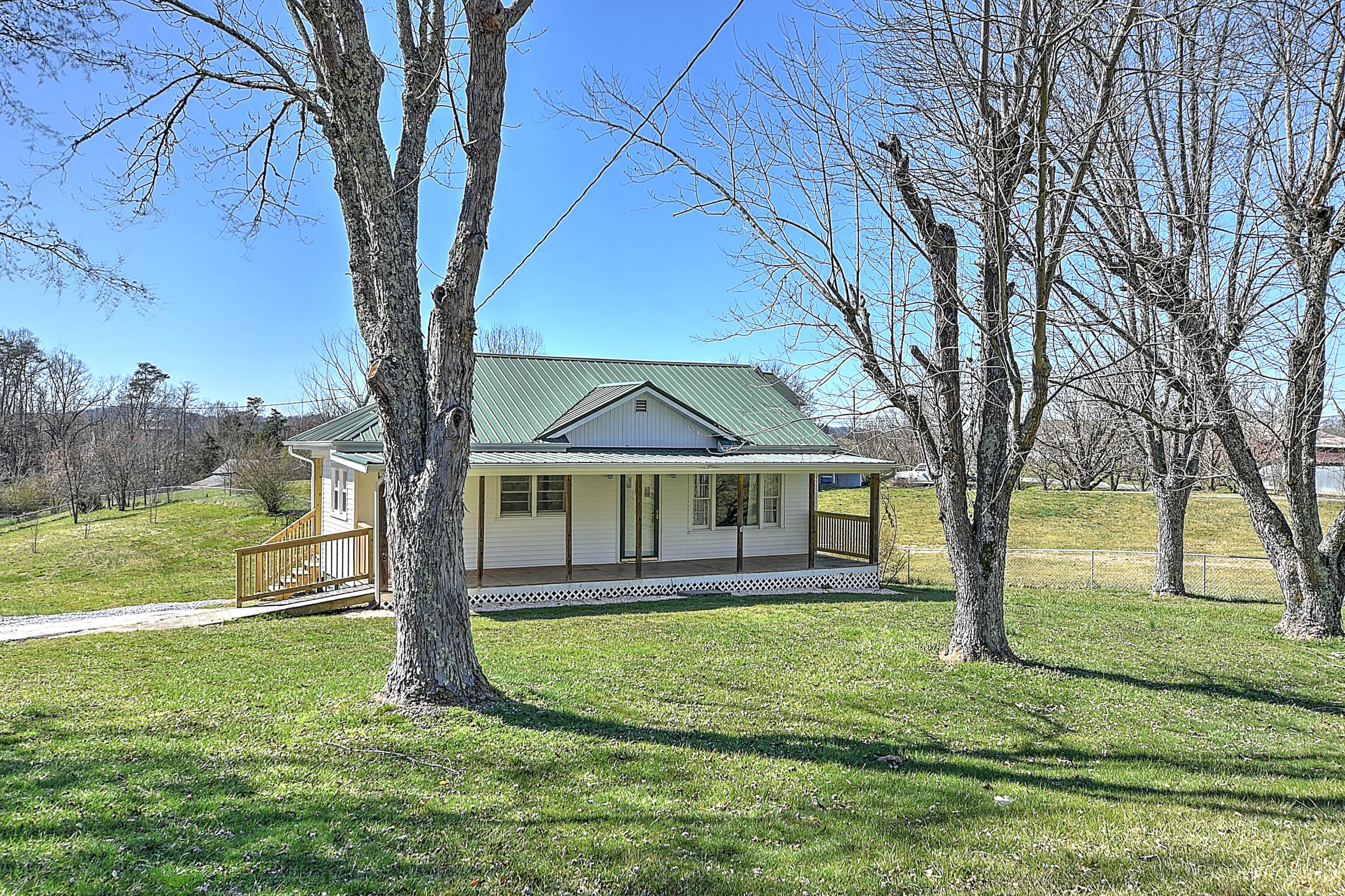 320 Greystone Road Greeneville, TN 37743 - Photo 26 of 28 320 Greystone-2
