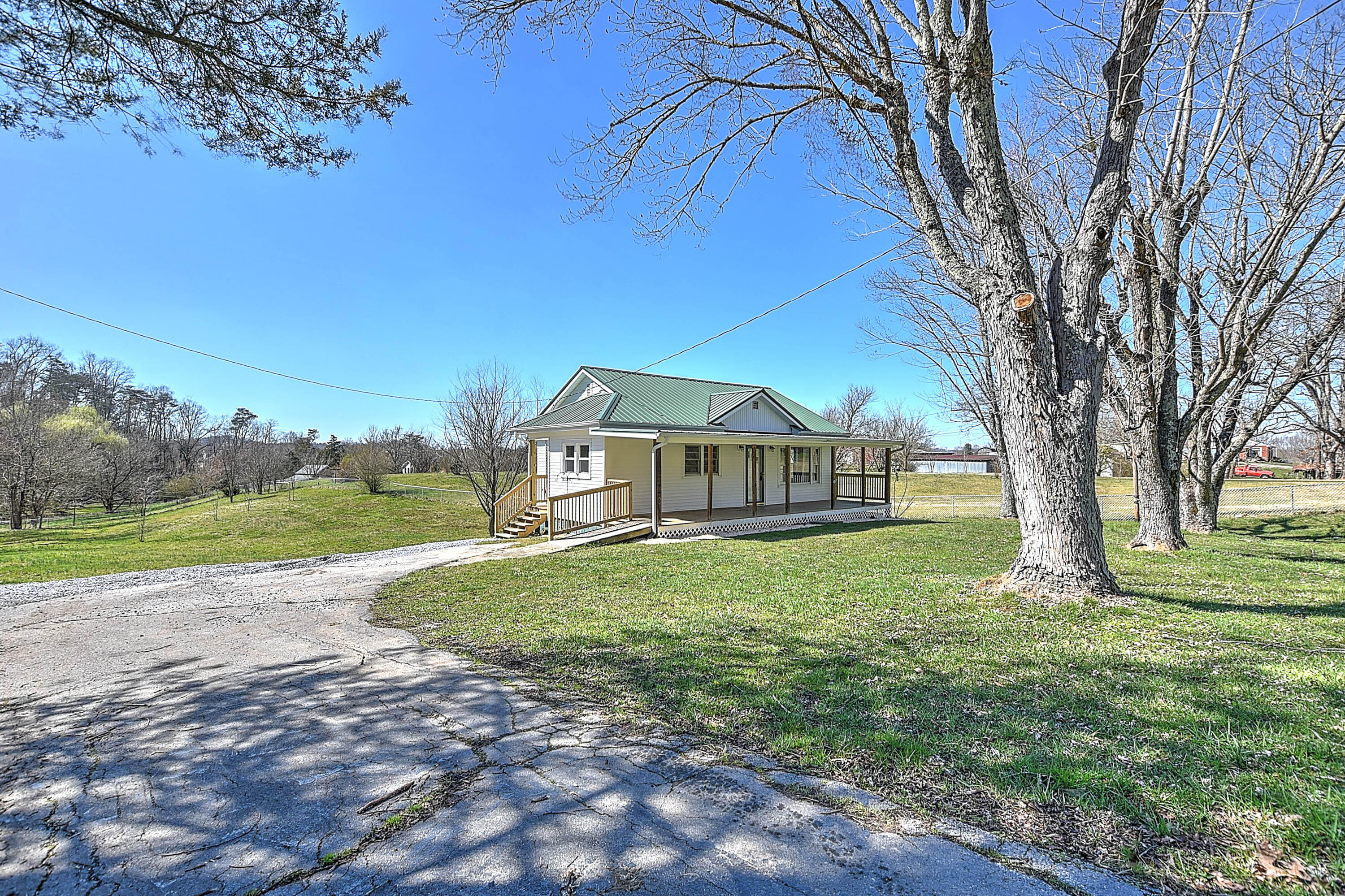 320 Greystone Road Greeneville, TN 37743 - Photo 27 of 28 320 Greystone-3
