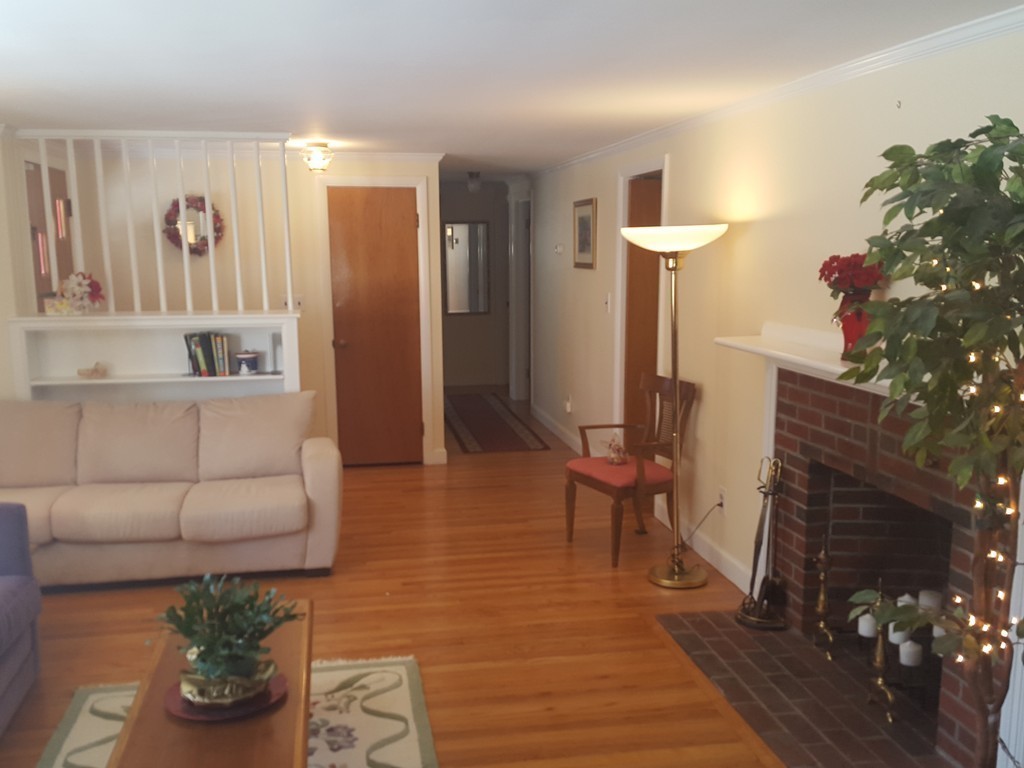 5 MacIntosh Road Bedford, MA 01730 - Photo 10 of 28 Gallery Image 10