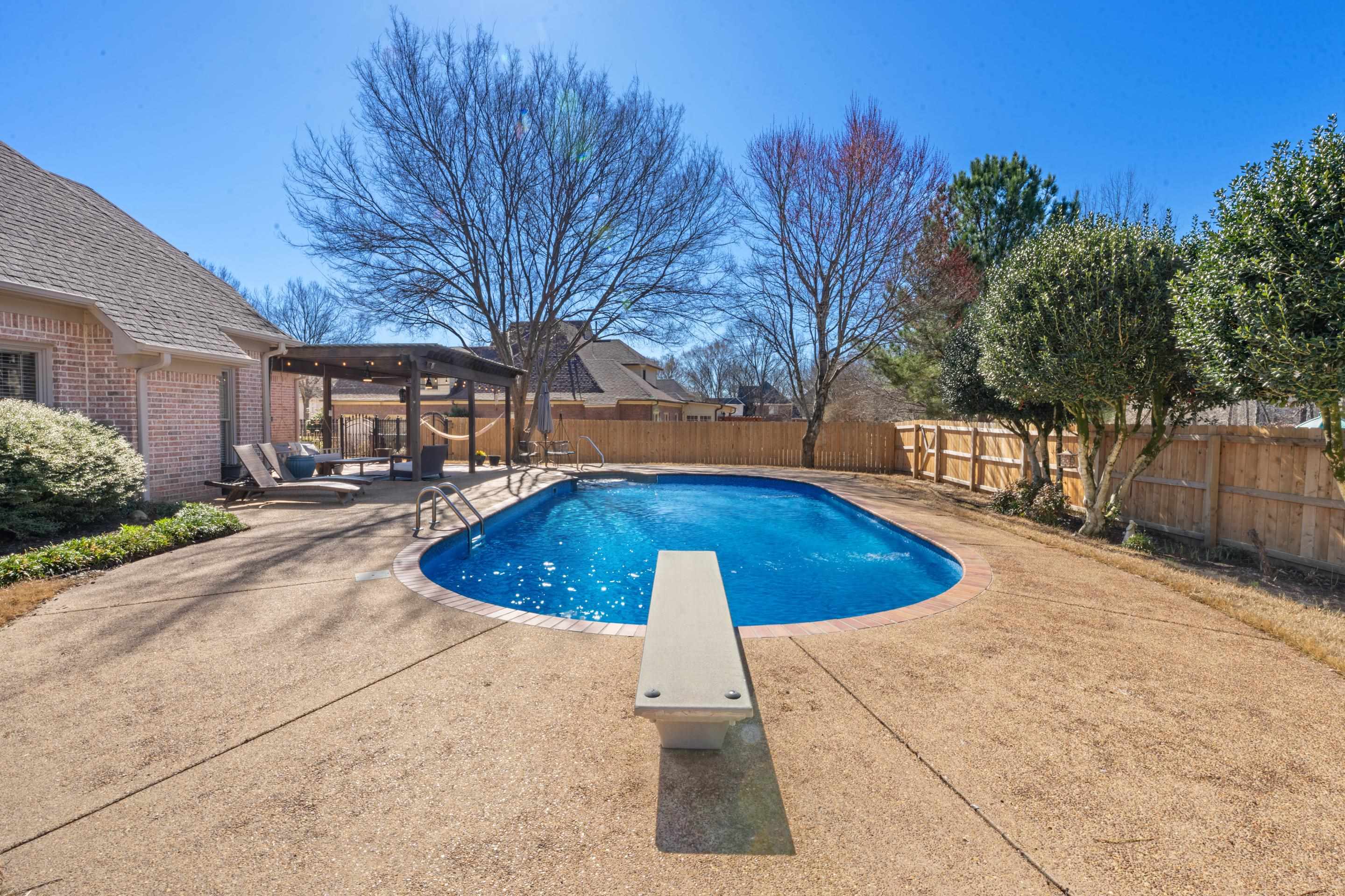 1339 Winoka Road Collierville, TN 38017 - Photo 6 of 40 Pool with Diving Board